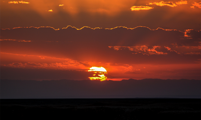 Looping the gobi